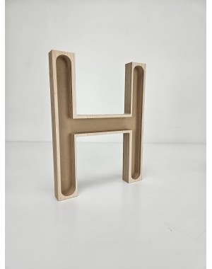 Letra H de madera